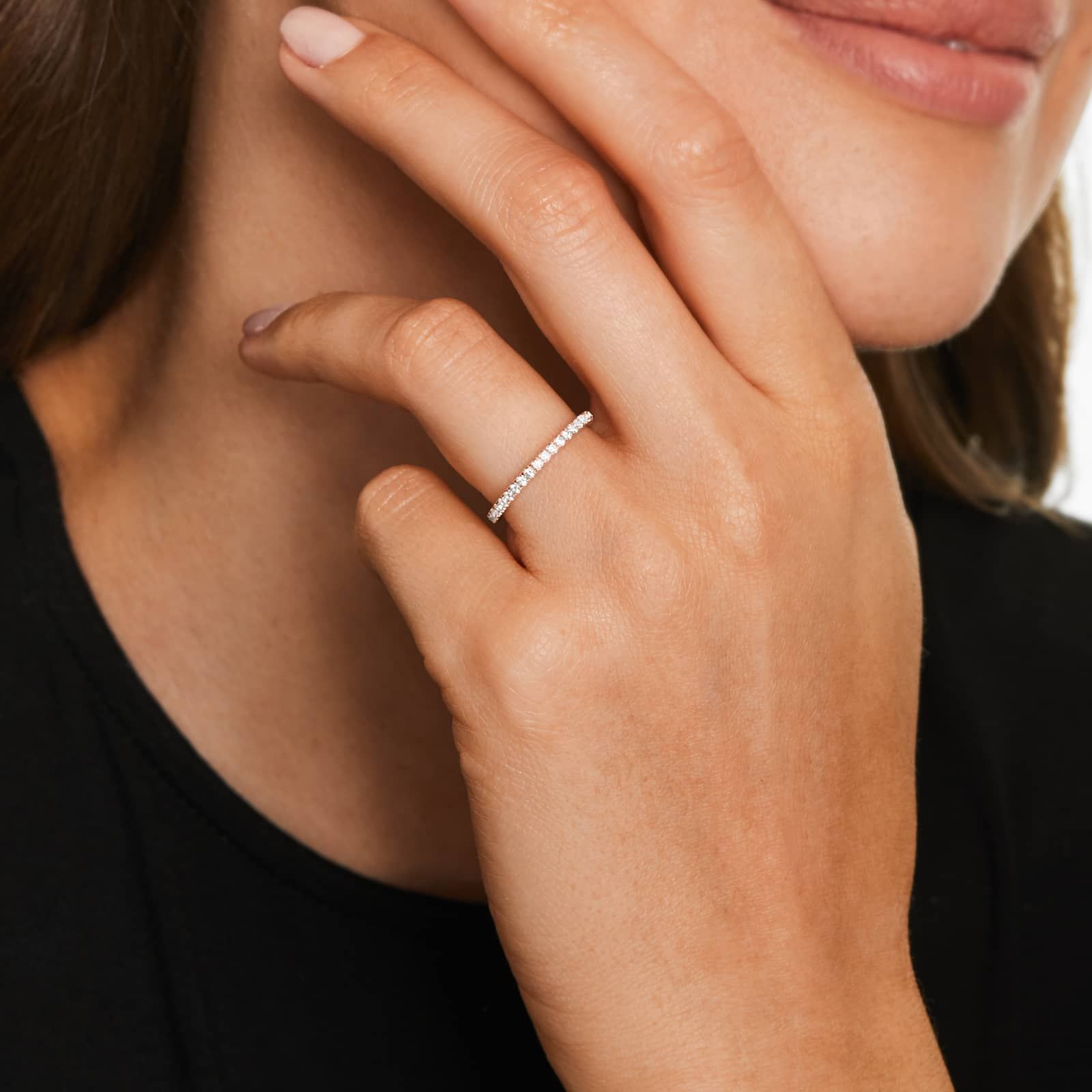 Slightly Curved Wedding Ring With Round Diamonds In 14K Rose Gold (1.50mm)