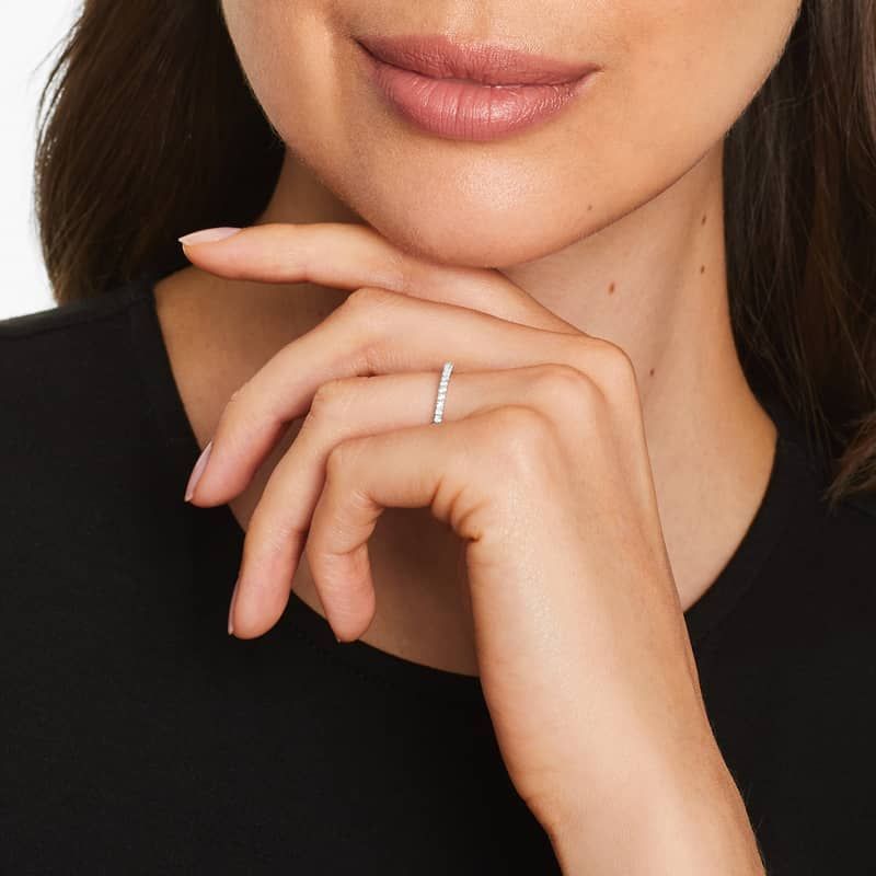 Slightly Curved Wedding Ring With Round Diamonds In Platinum (1.50mm)