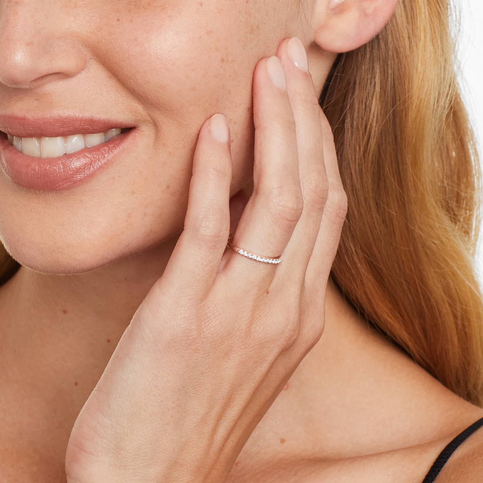 Pavé Diamond Wedding Ring In 14K Rose Gold (1.50mm)