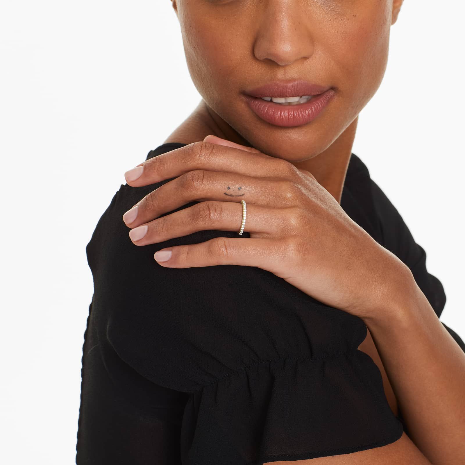 Pavé Diamond Wedding Ring In 14K Yellow Gold (2.00mm)