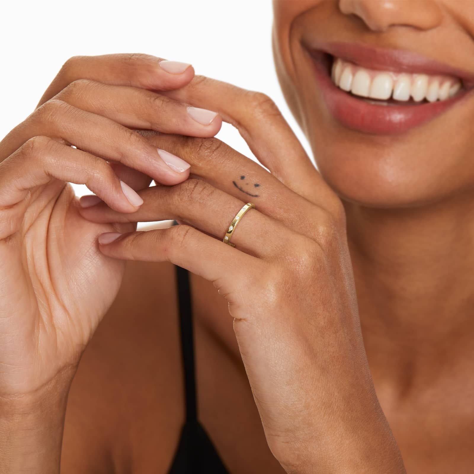 Sleek Accent Diamond Wedding Ring In 14K Yellow Gold (2.00mm)