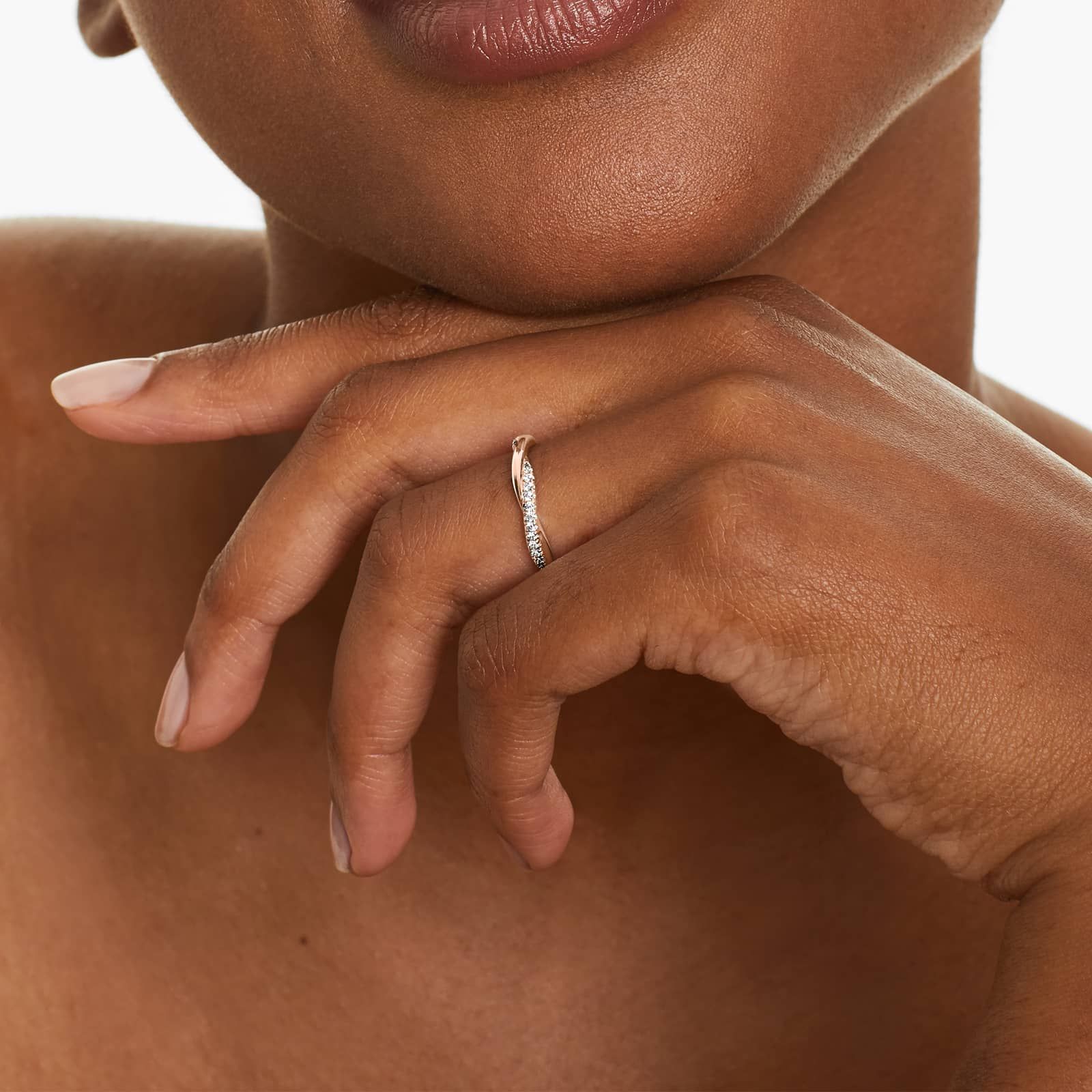 Twisted Pavé Diamond Wedding Ring In 14K Rose Gold (2.00mm)