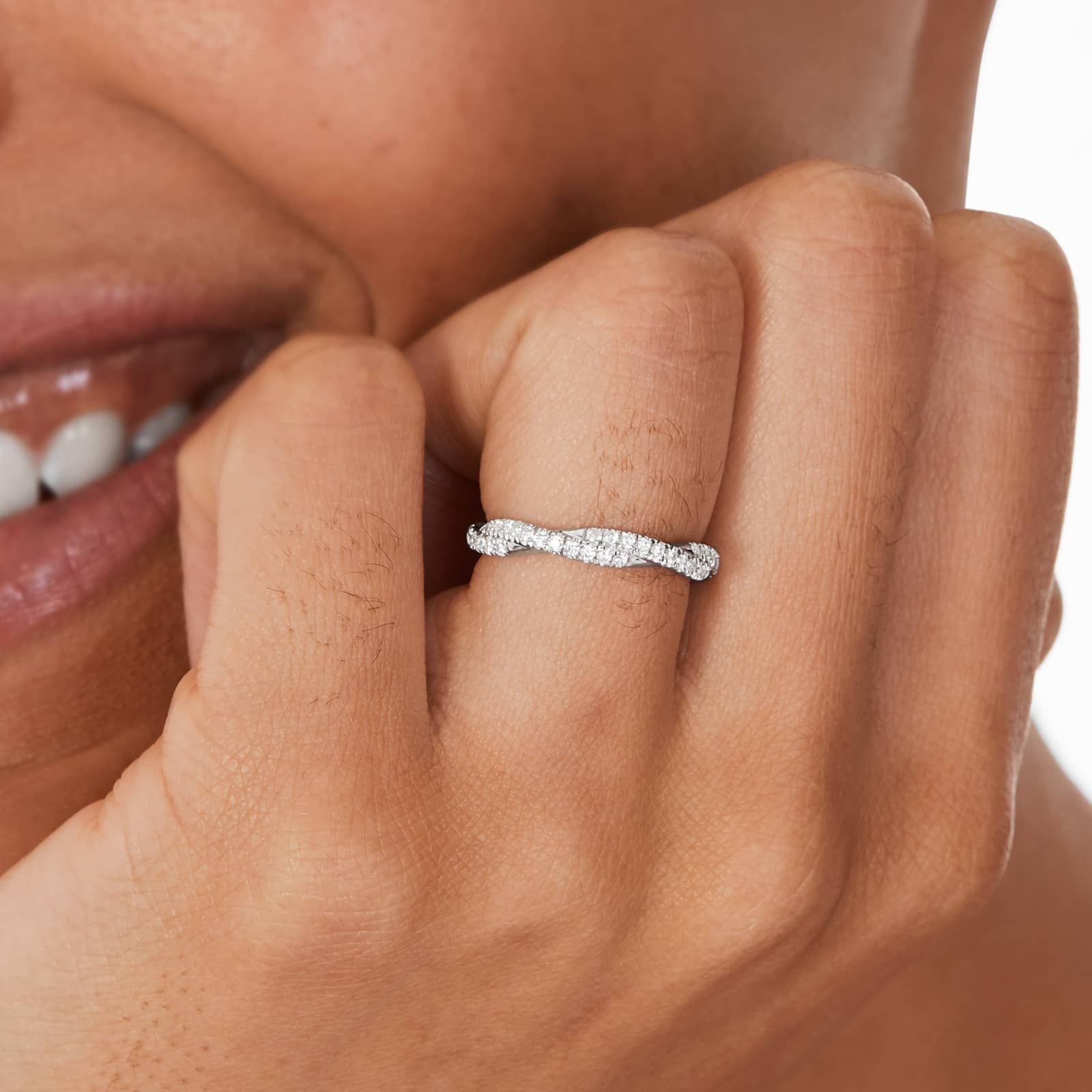 Pavé Rope Diamond Wedding Ring In 14K White Gold (2.60mm)