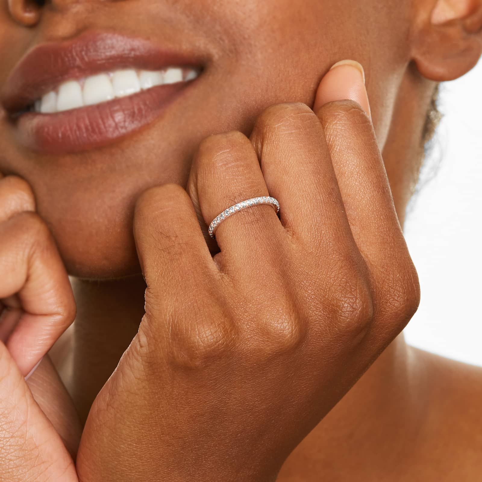 Classic Pavé Diamond Wedding Ring In 14K Rose Gold (1.50mm)