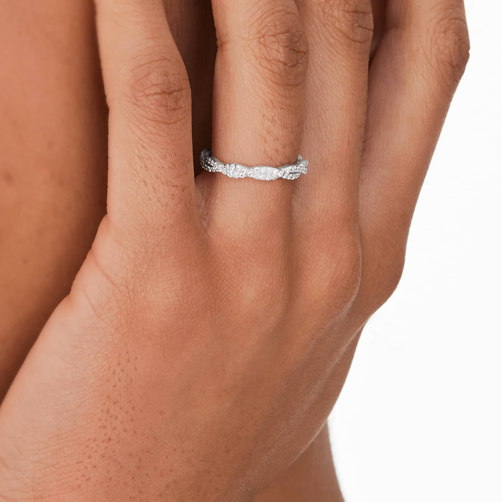 Twisted Pavé Leaf Diamond Wedding Ring In 14K White Gold (1.50mm)