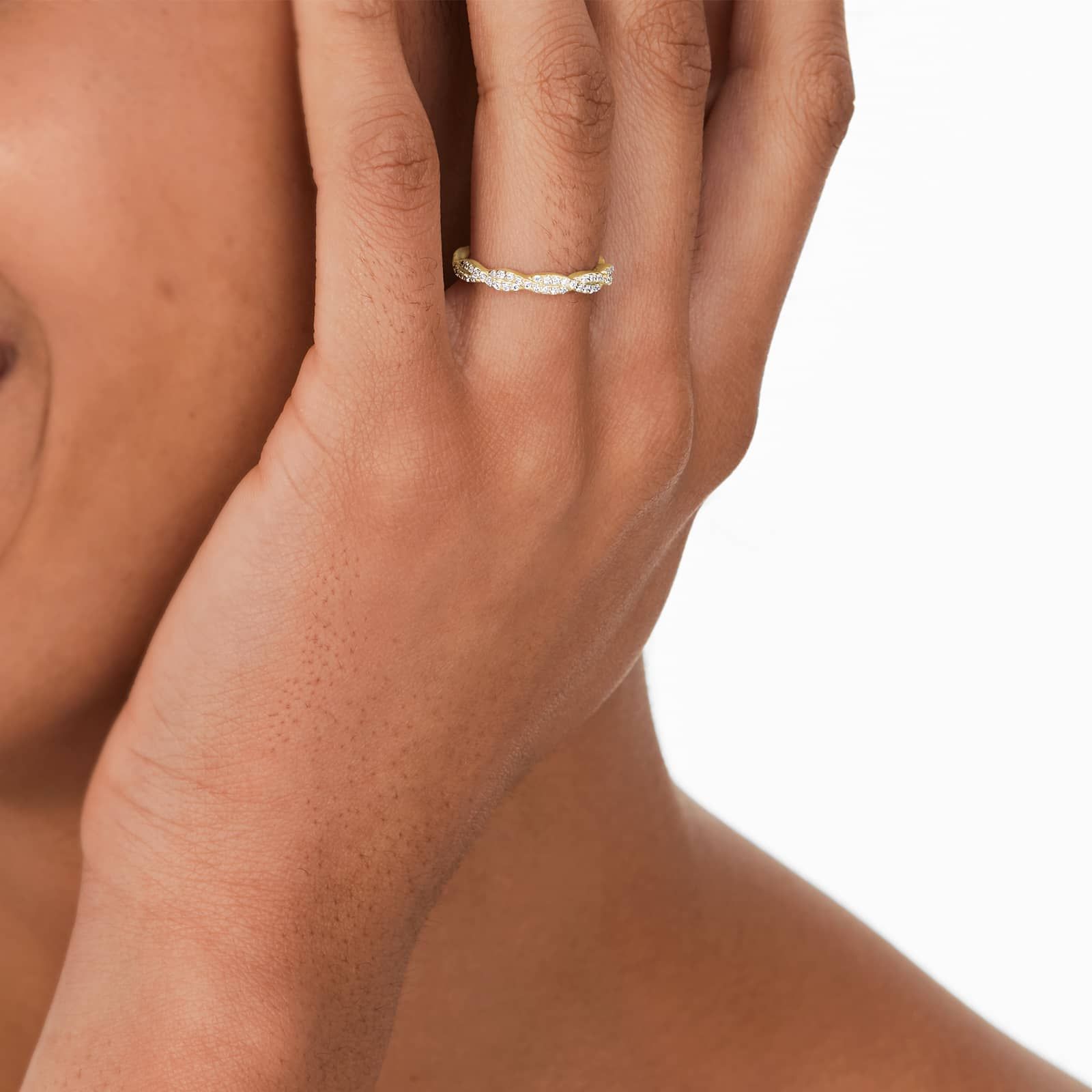 Twisted Pavé Leaf Diamond Wedding Ring In 14K Yellow Gold (1.50mm)