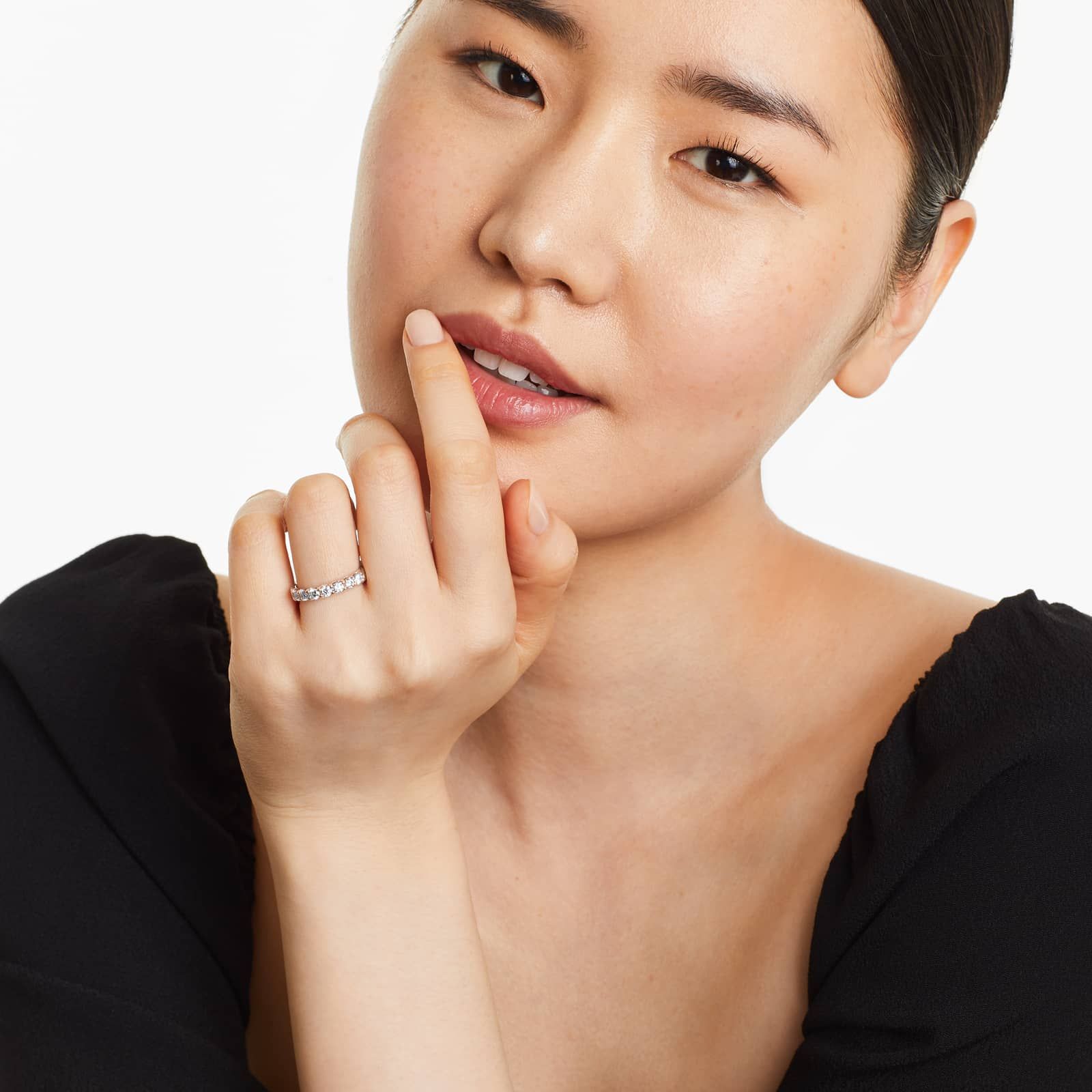 Shared Prong Seven Stone Contour Anniversary Ring With 0.75 CTW Diamonds In 14K Rose Gold (2.50mm)