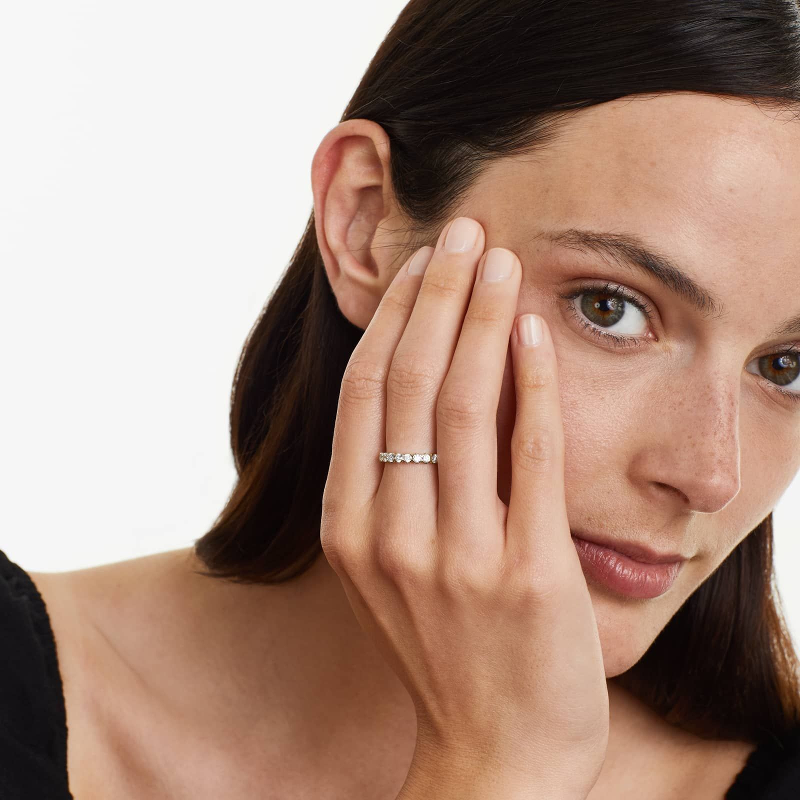 Fishtail Eternity Ring With 1.5 CTW Diamonds In 14K Yellow Gold (2.50mm)