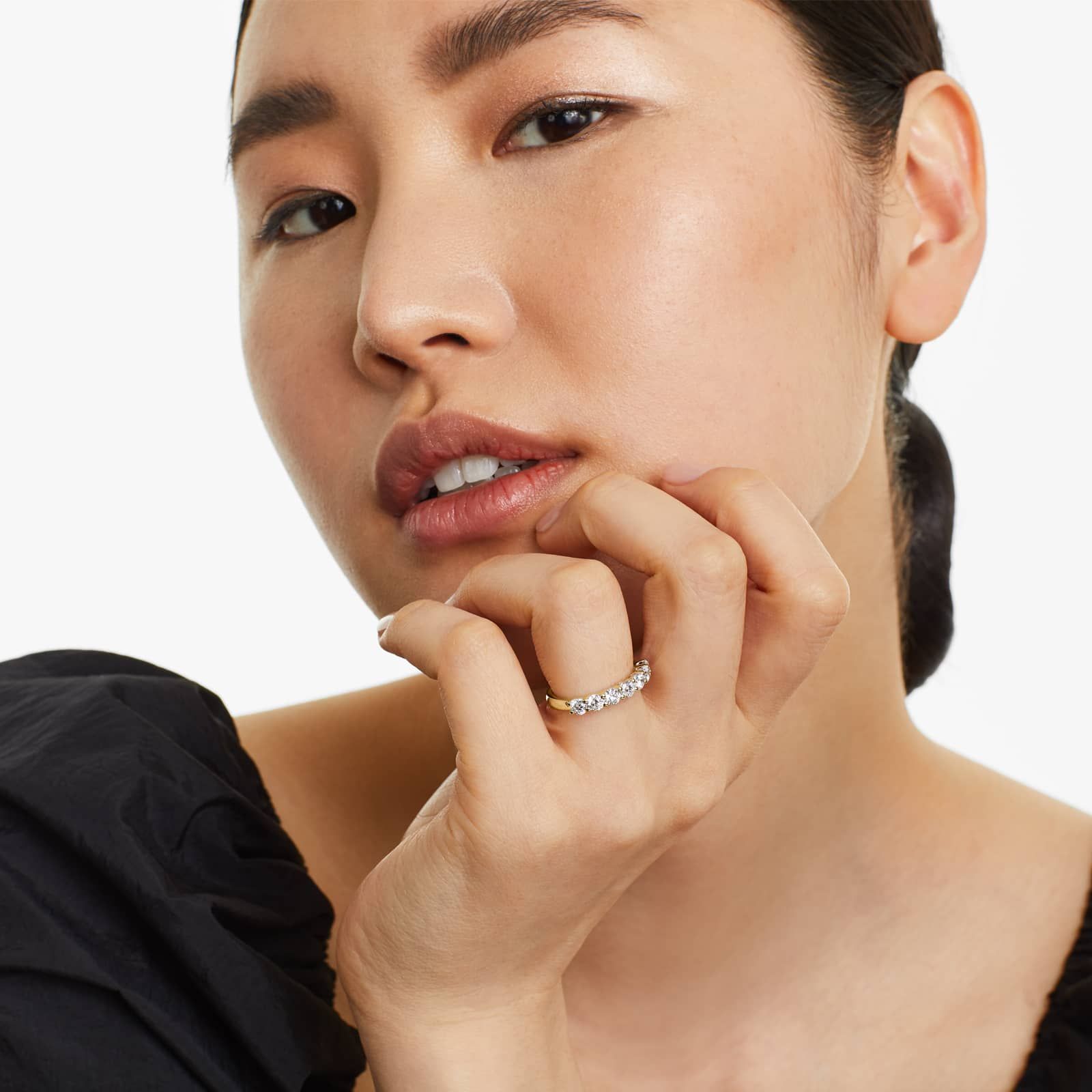 Seven Stone Low Dome Basket Anniversary Ring With 1 CTW Diamonds In 14K Yellow Gold (2.50mm)