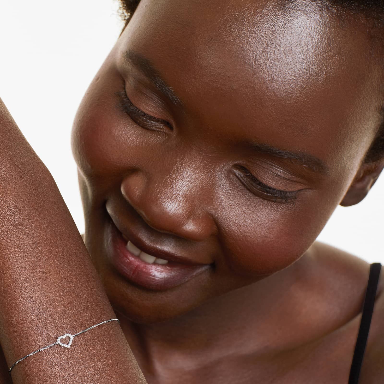 Heart Diamond Bracelet In 14K White Gold
