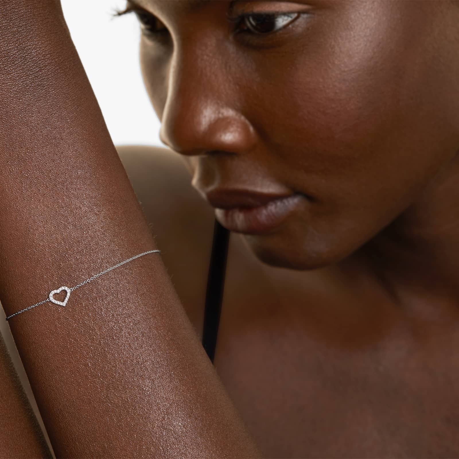 Heart Diamond Bracelet In 14K White Gold