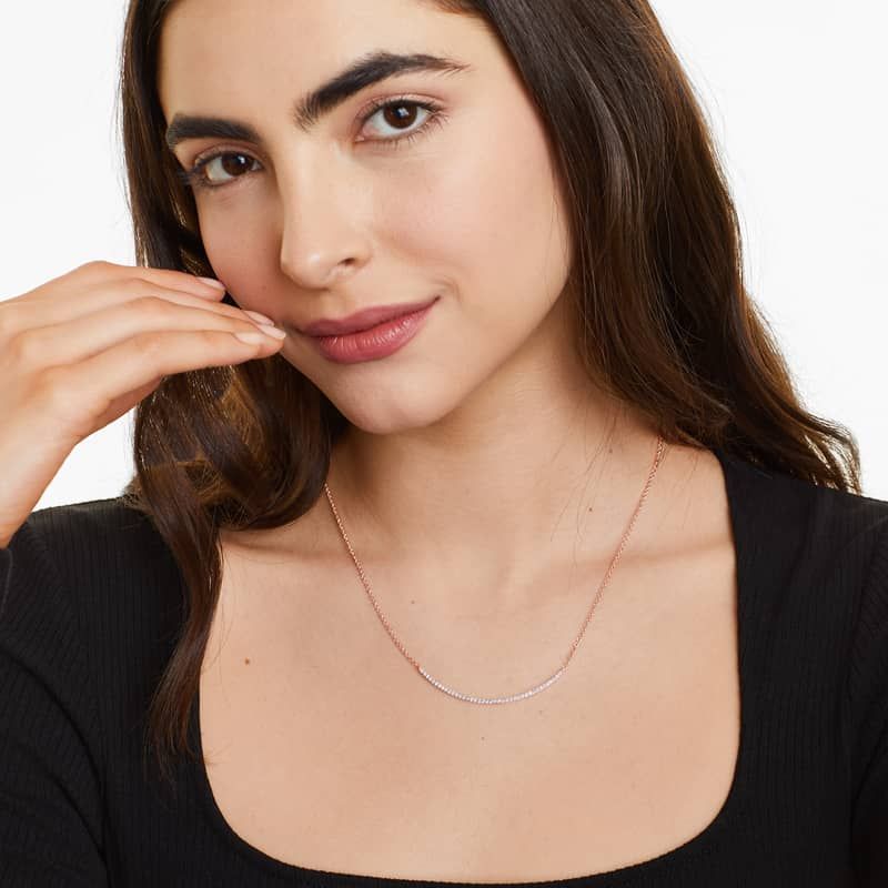 Curving Diamond Bar Necklace In 14K Rose Gold