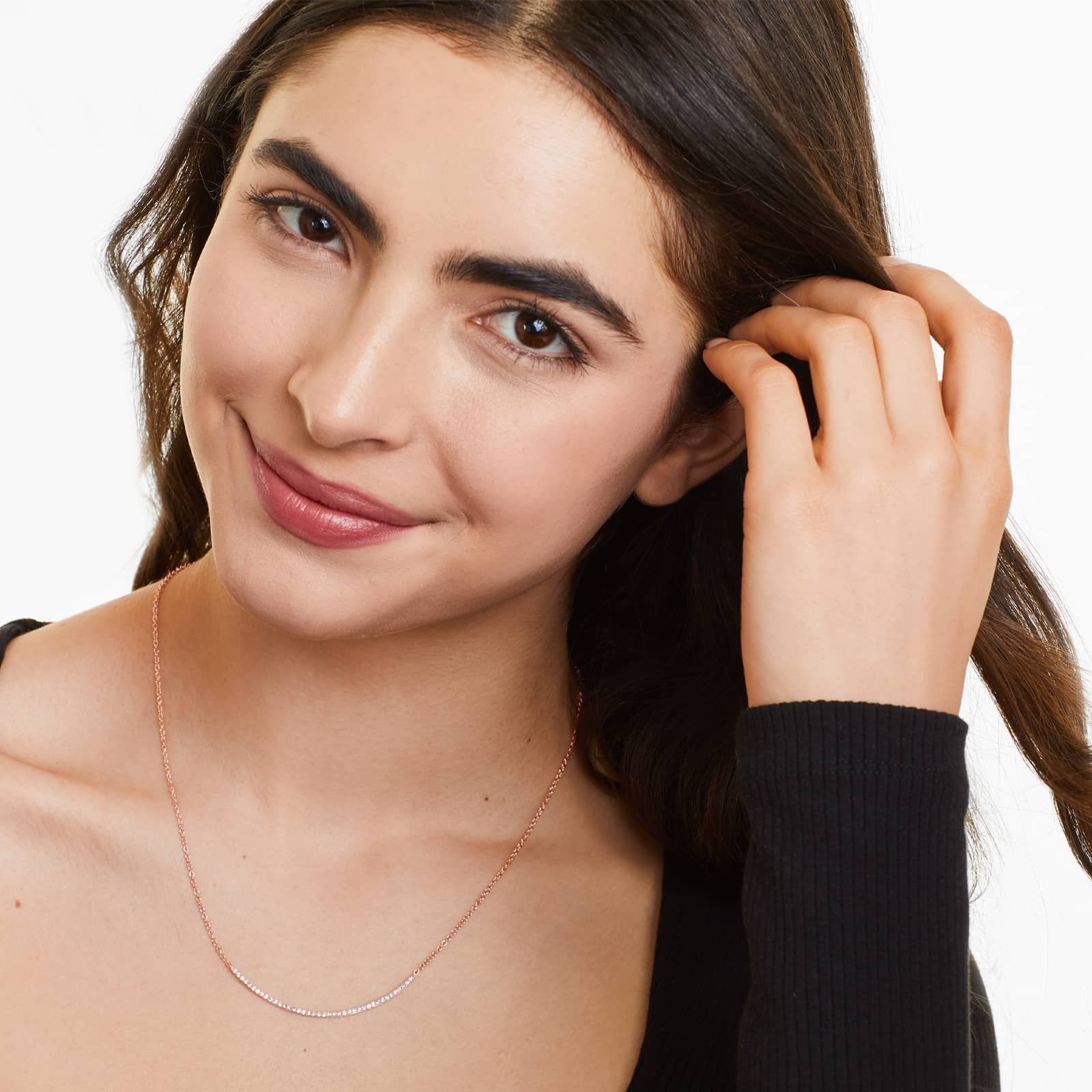 Curving Diamond Bar Necklace In 14K Rose Gold
