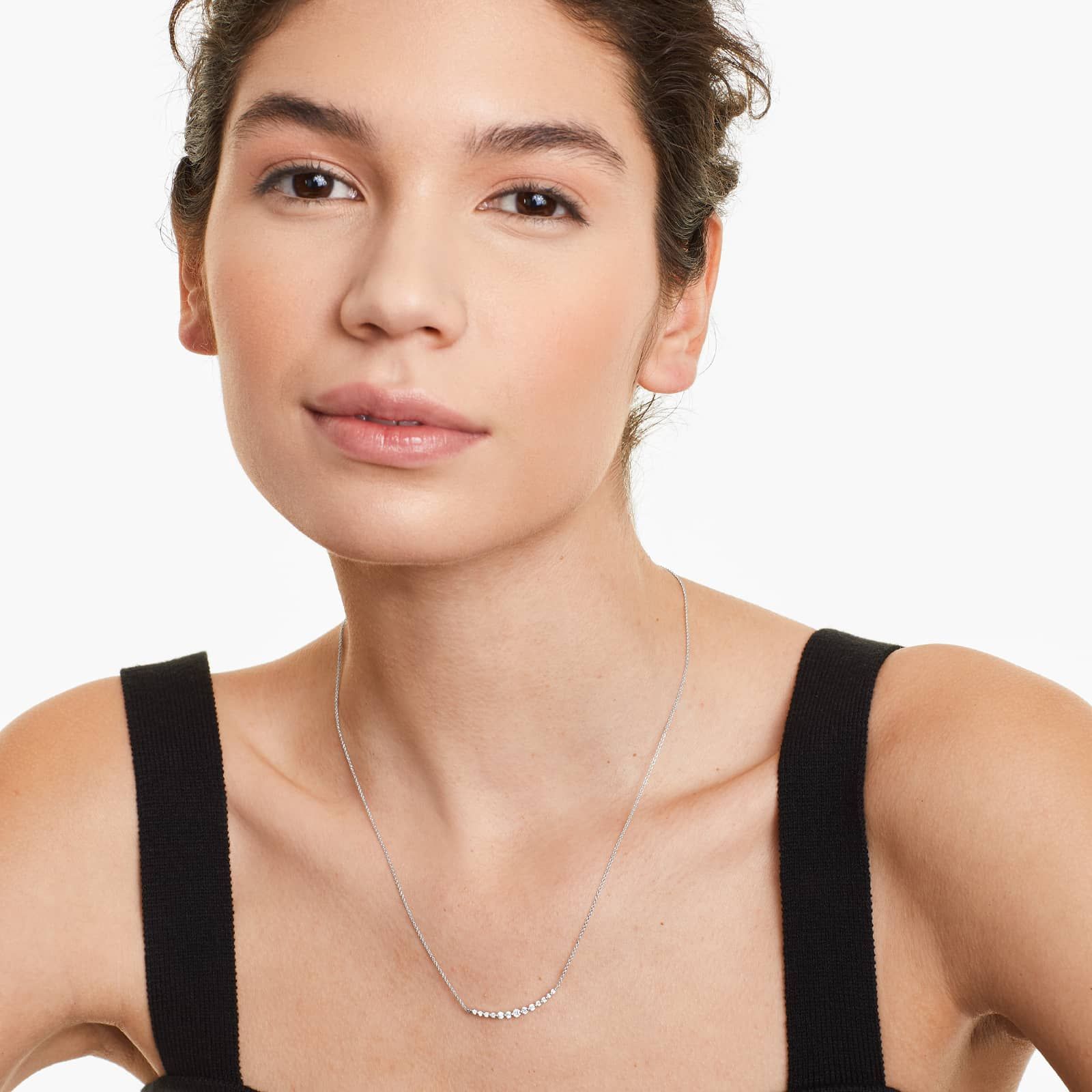 Graduated Curving Diamond Bar Necklace In 14K White Gold