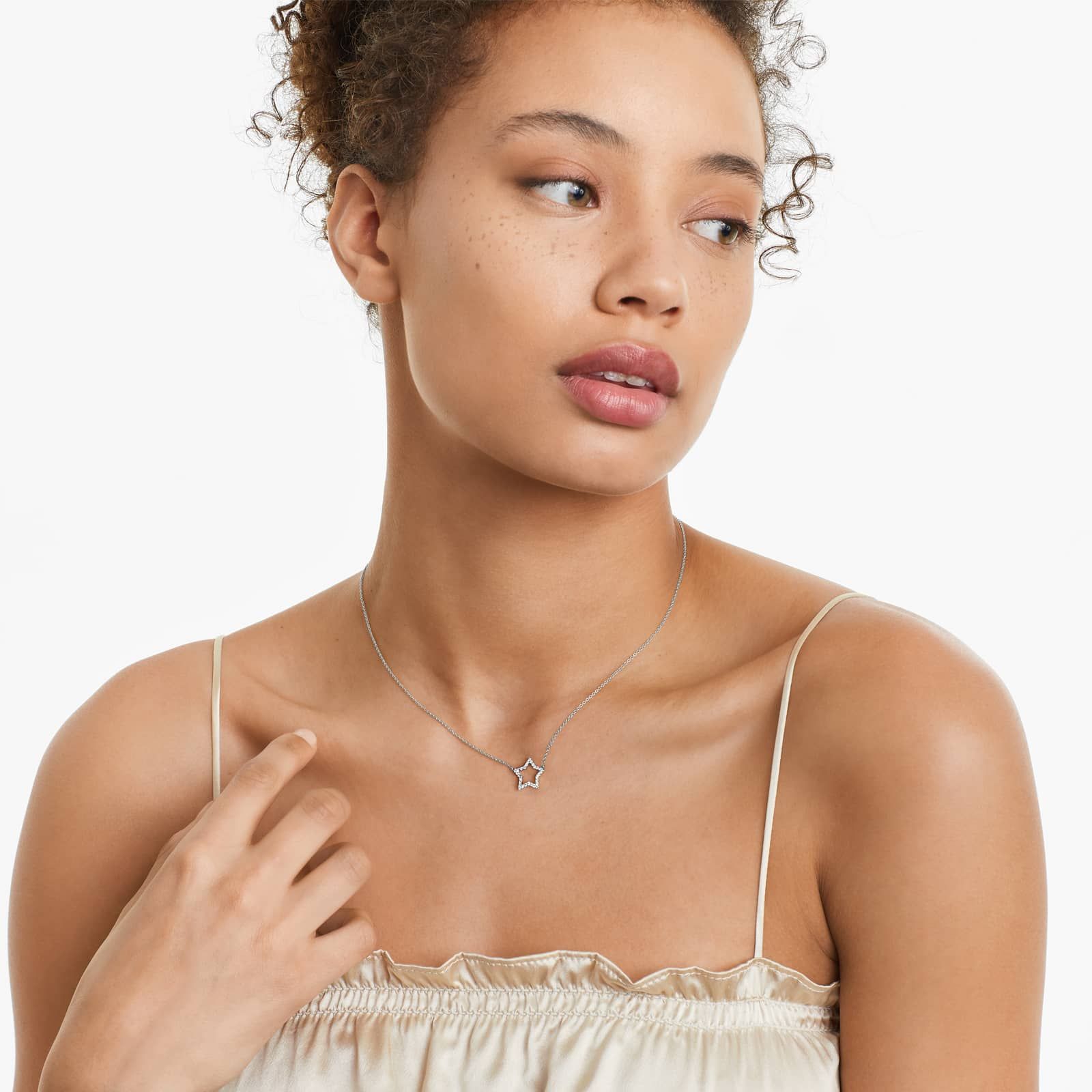 Star Shaped Diamond Necklace In 14K White Gold