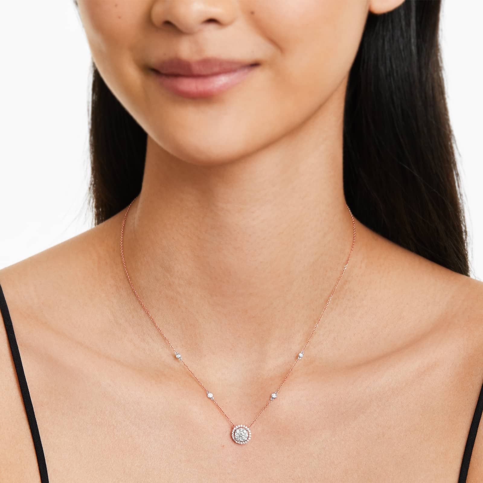 Round Halo Cluster Diamond Necklace In 14K Rose Gold