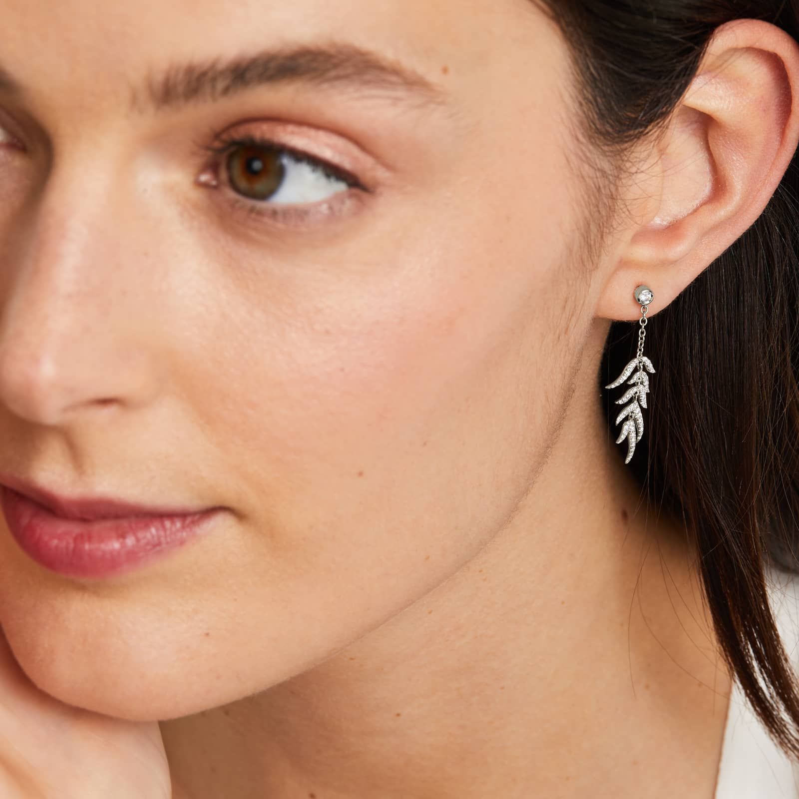 Leaves Cascade Diamond Drop Earrings In 14K White Gold