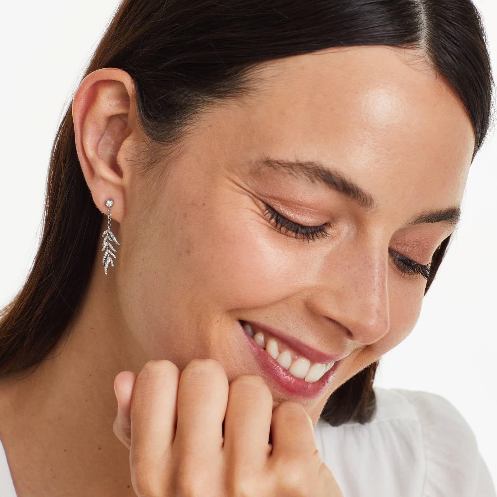 Leaves Cascade Diamond Drop Earrings In 14K White Gold