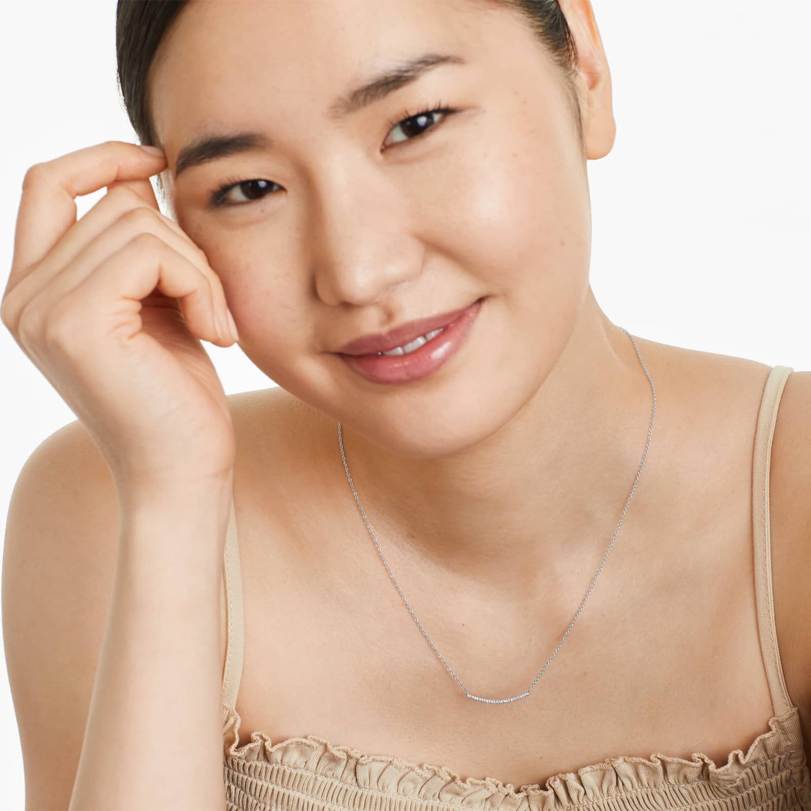 Slightly Curved Diamond Bar Necklace In 14K White Gold