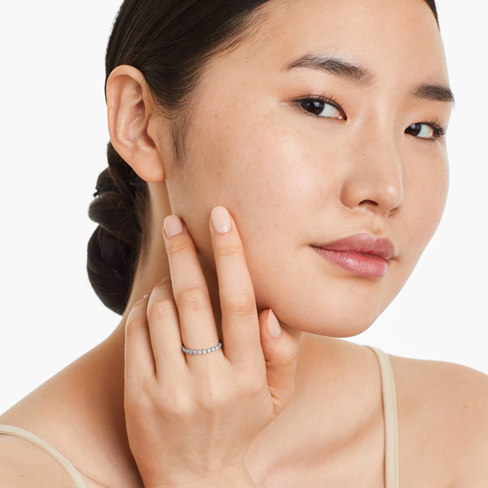 Vintage Round Bezel Diamond Ring In 14K White Gold