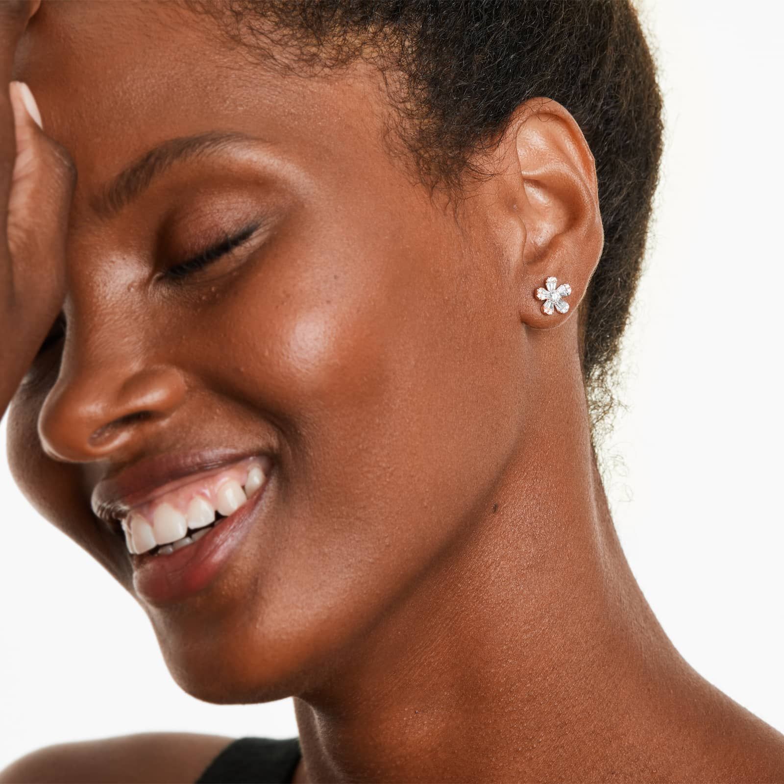 Flower Diamond Earrings With Baguette Cut And Round Diamonds In 14K Rose Gold