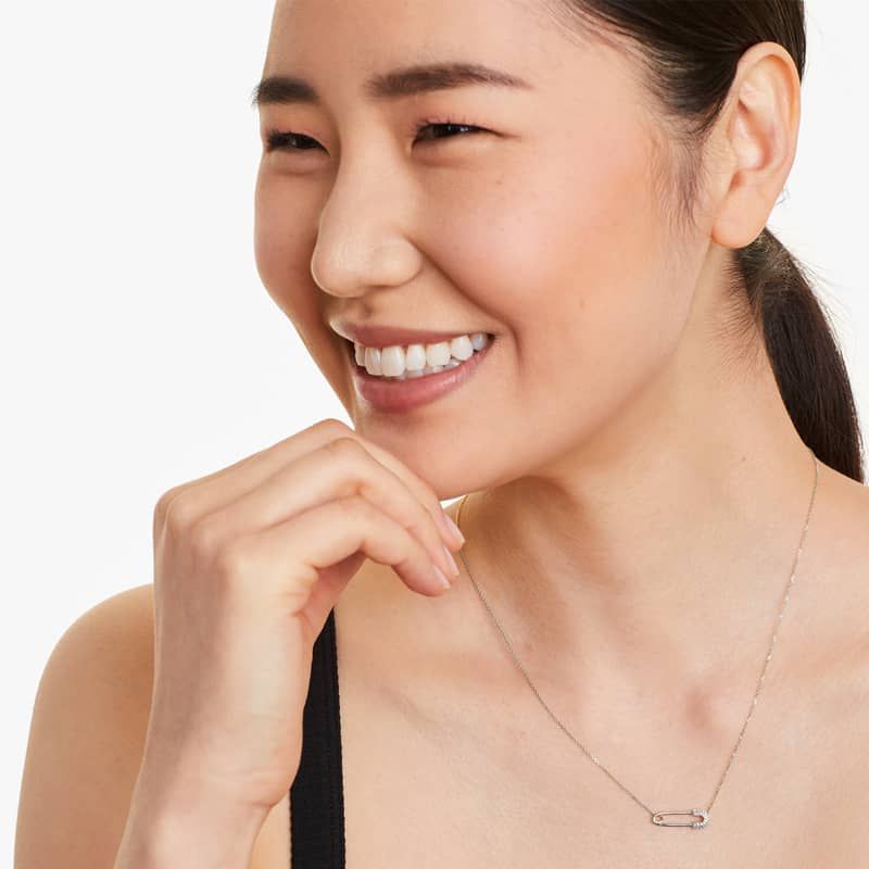 Diamond Pin Necklace In 14K White Gold