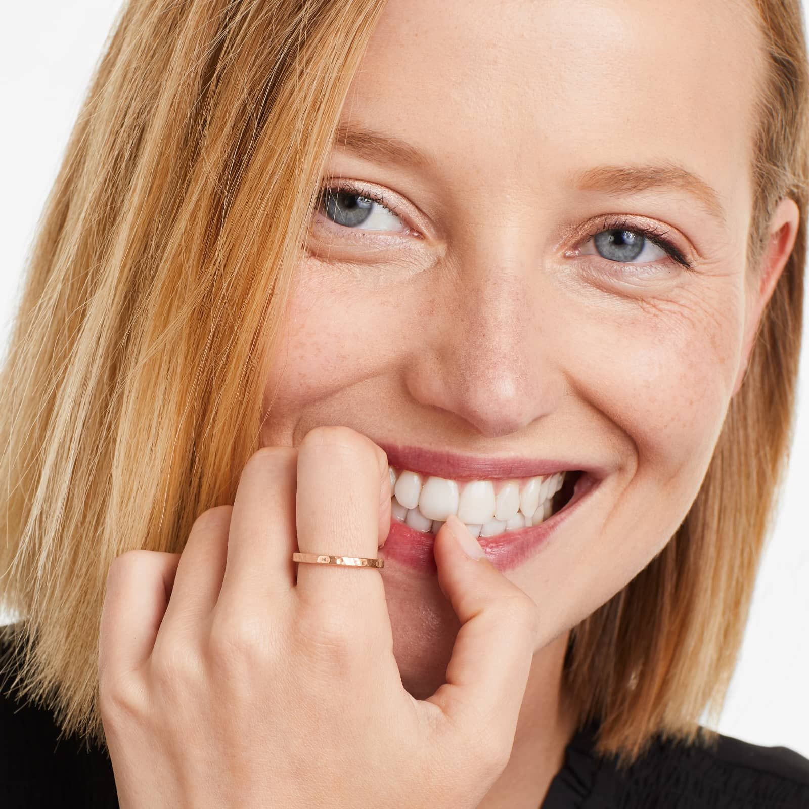 Satin Hammered Ring In 14K Rose Gold
