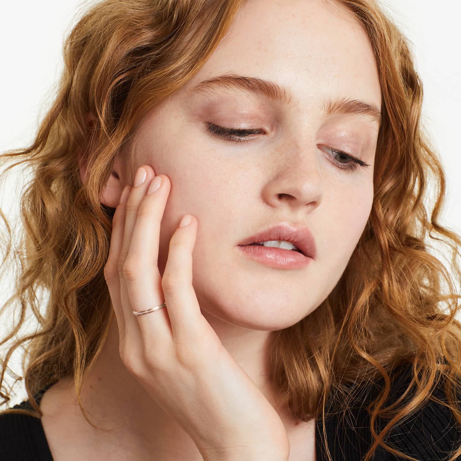 Milgrain Row Ring In 14K Rose Gold