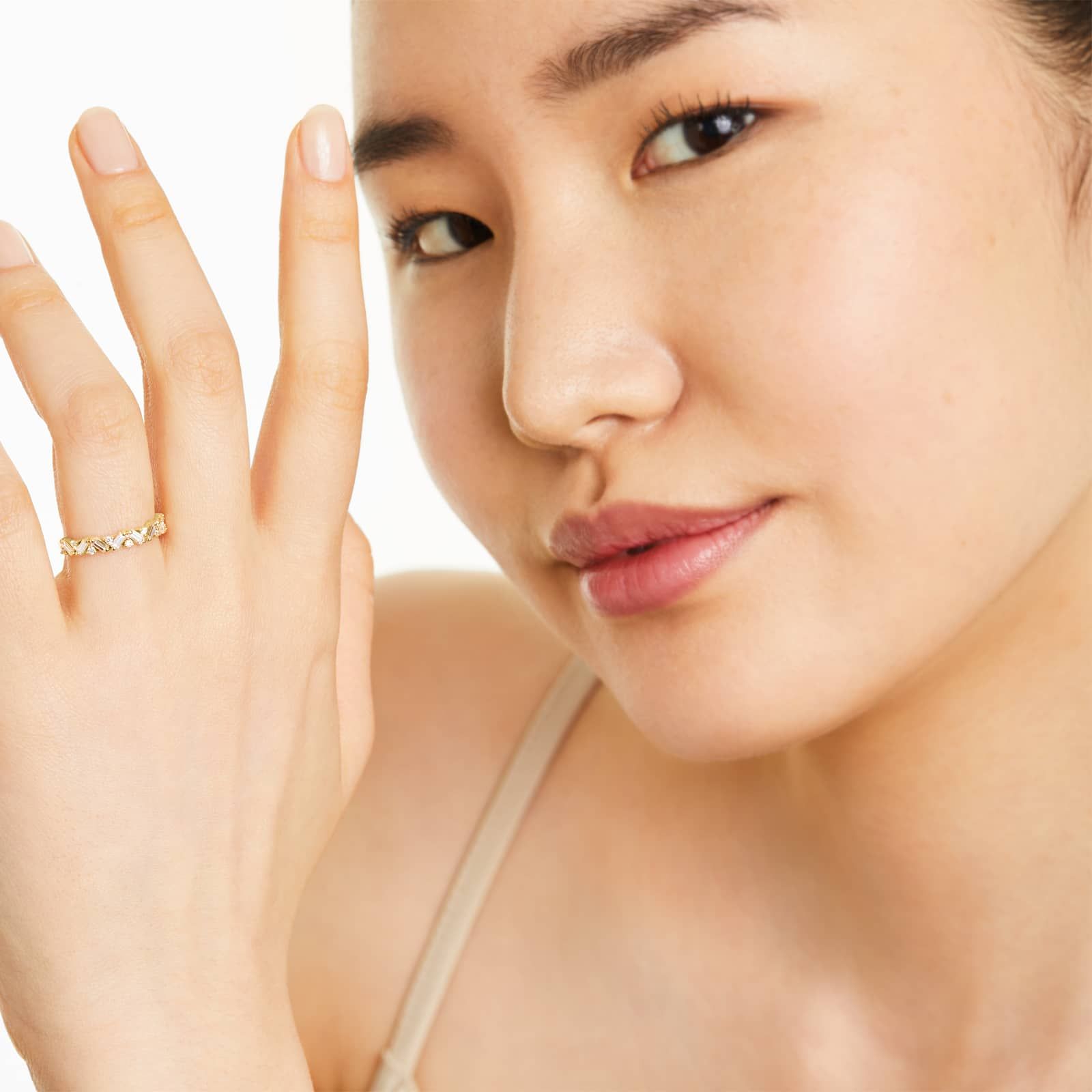 Zig Zag Baguette And Round Diamond Ring In 14K Yellow Gold