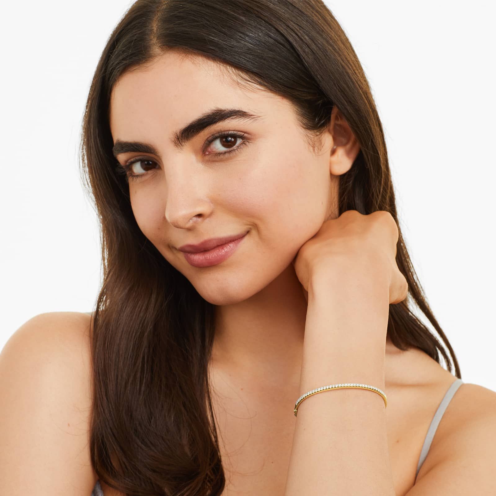 14K Yellow Gold Single Row Diamond Bangle Bracelet