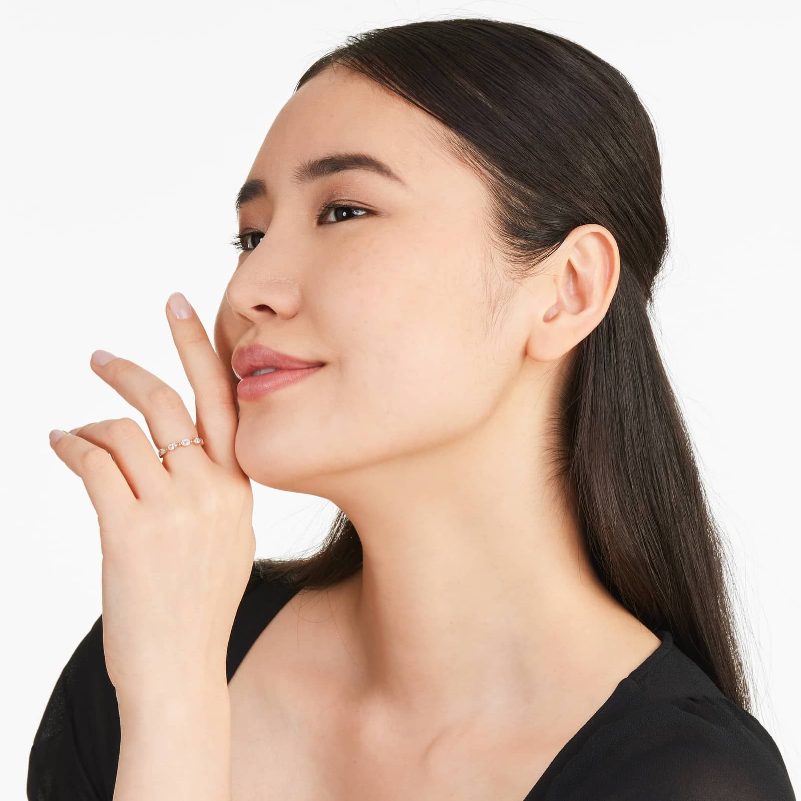 Alternating Bead And Oval Cut Bezel Set Diamond Ring In 14K Rose Gold