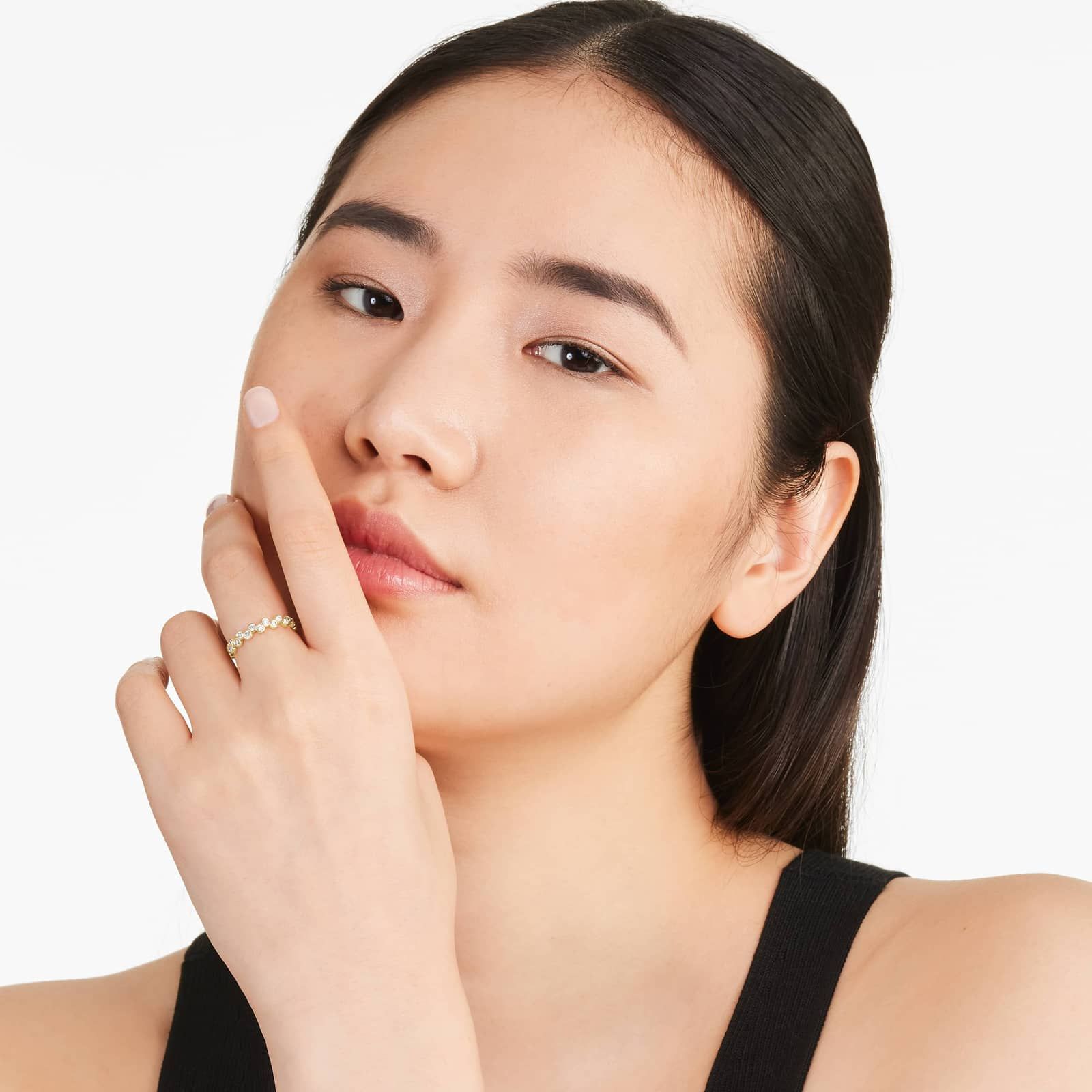 Crease Round Diamond Ring In 14K Yellow Gold