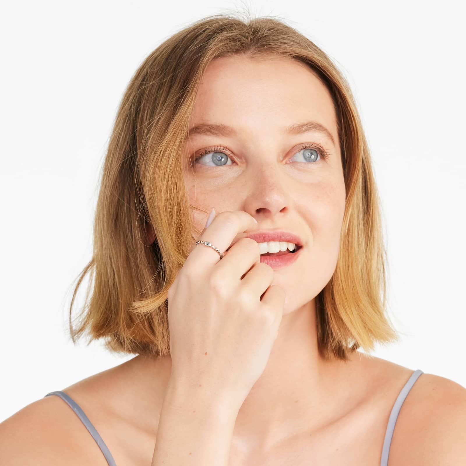 Emerald Cut Diamond Solitaire Cable Ring In 14K Rose Gold