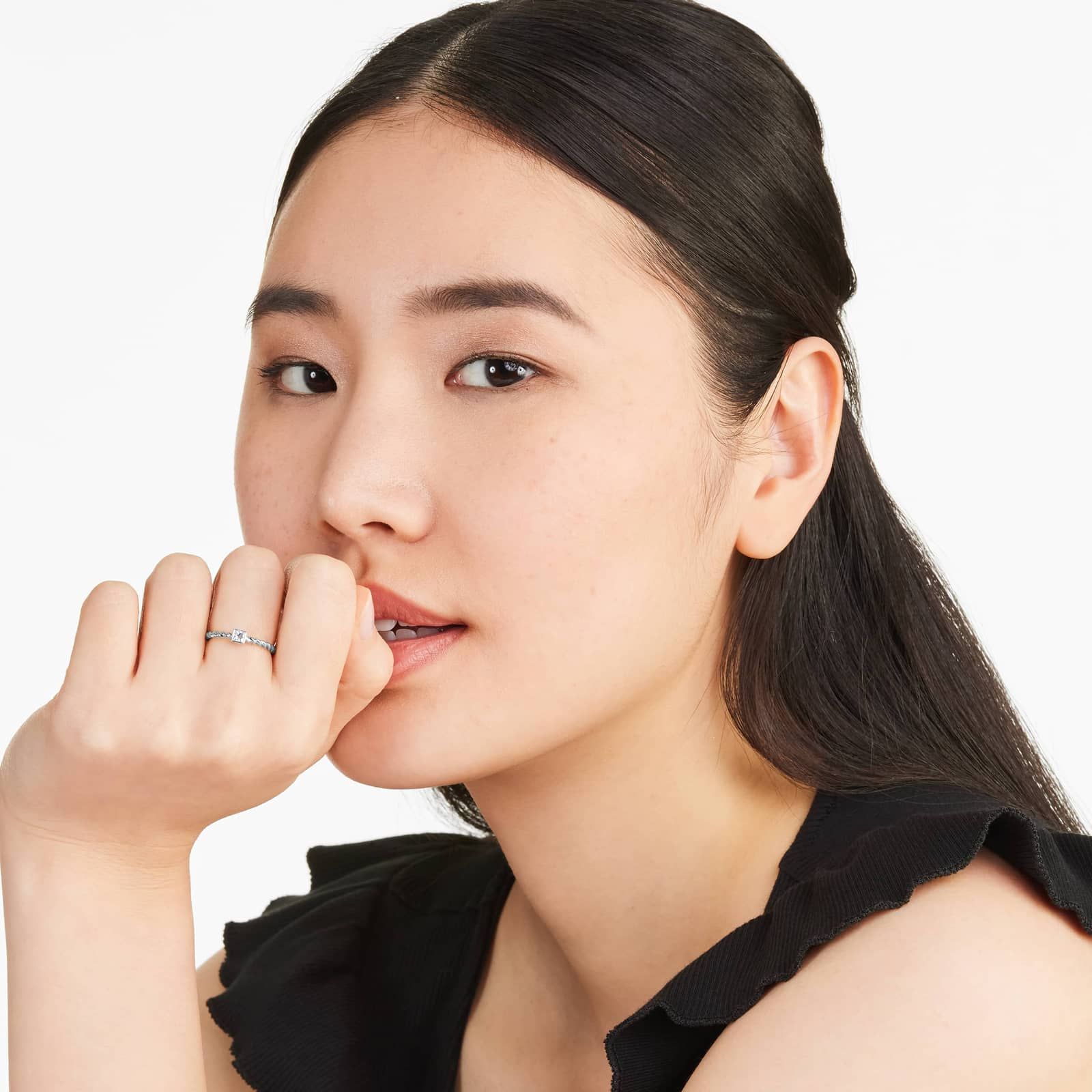 Princess Cut Diamond Solitaire Cable Ring In 14K White Gold