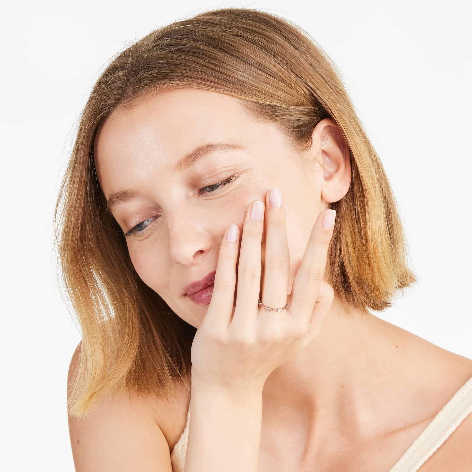 Emerald Cut Diamond Station Ring In 14K Rose Gold