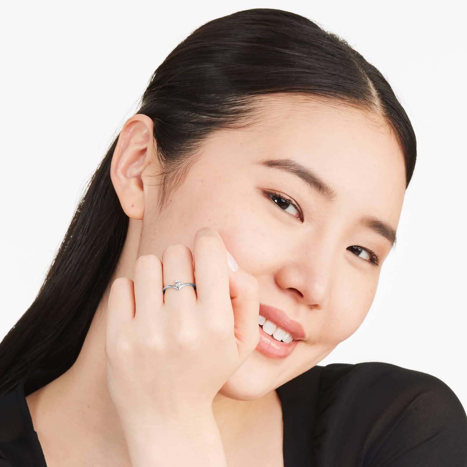 Oval Cut Diamond Pinnacle Ring In 14K White Gold