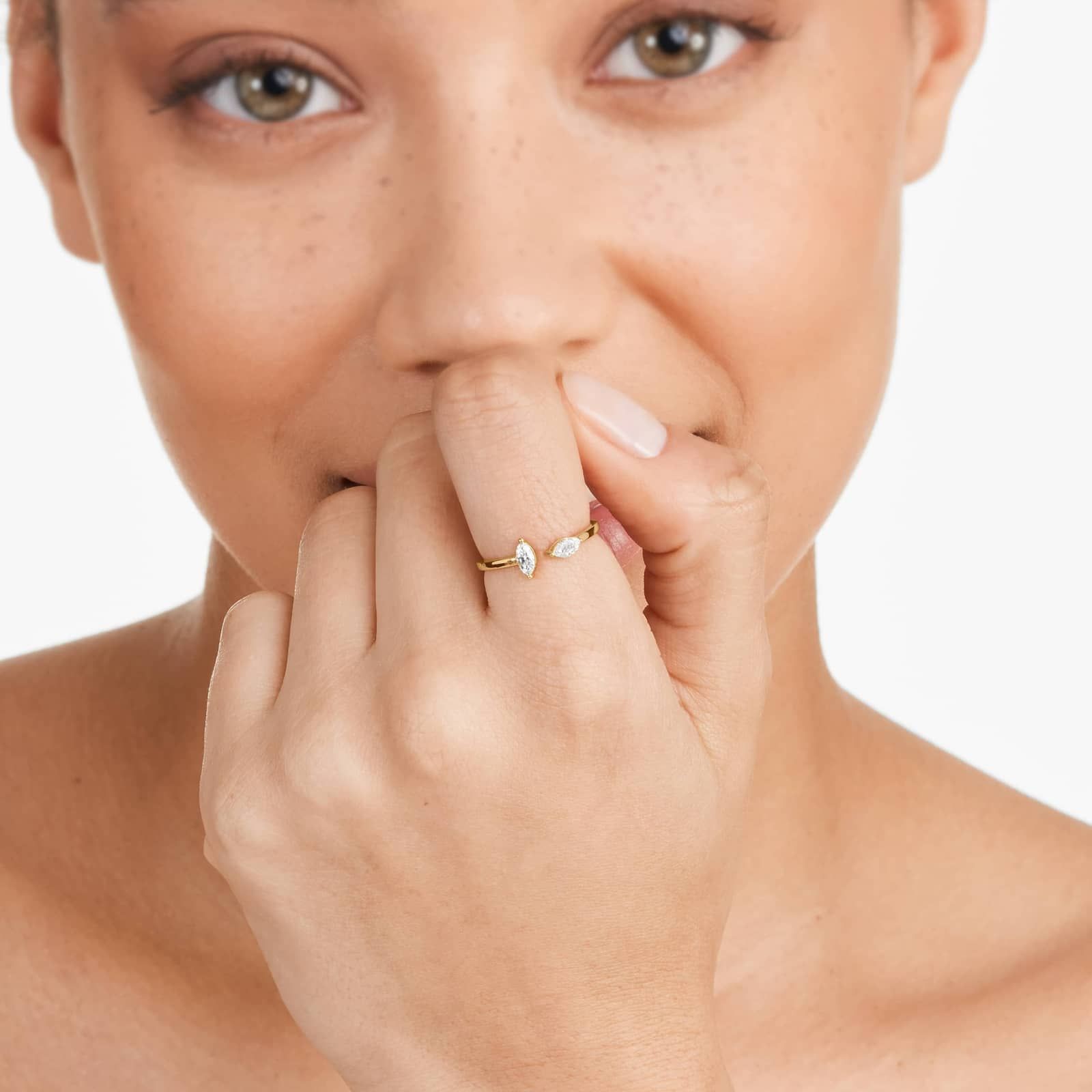 Marquise Cut Open Diamond Juxtapose Ring In 14K Yellow Gold