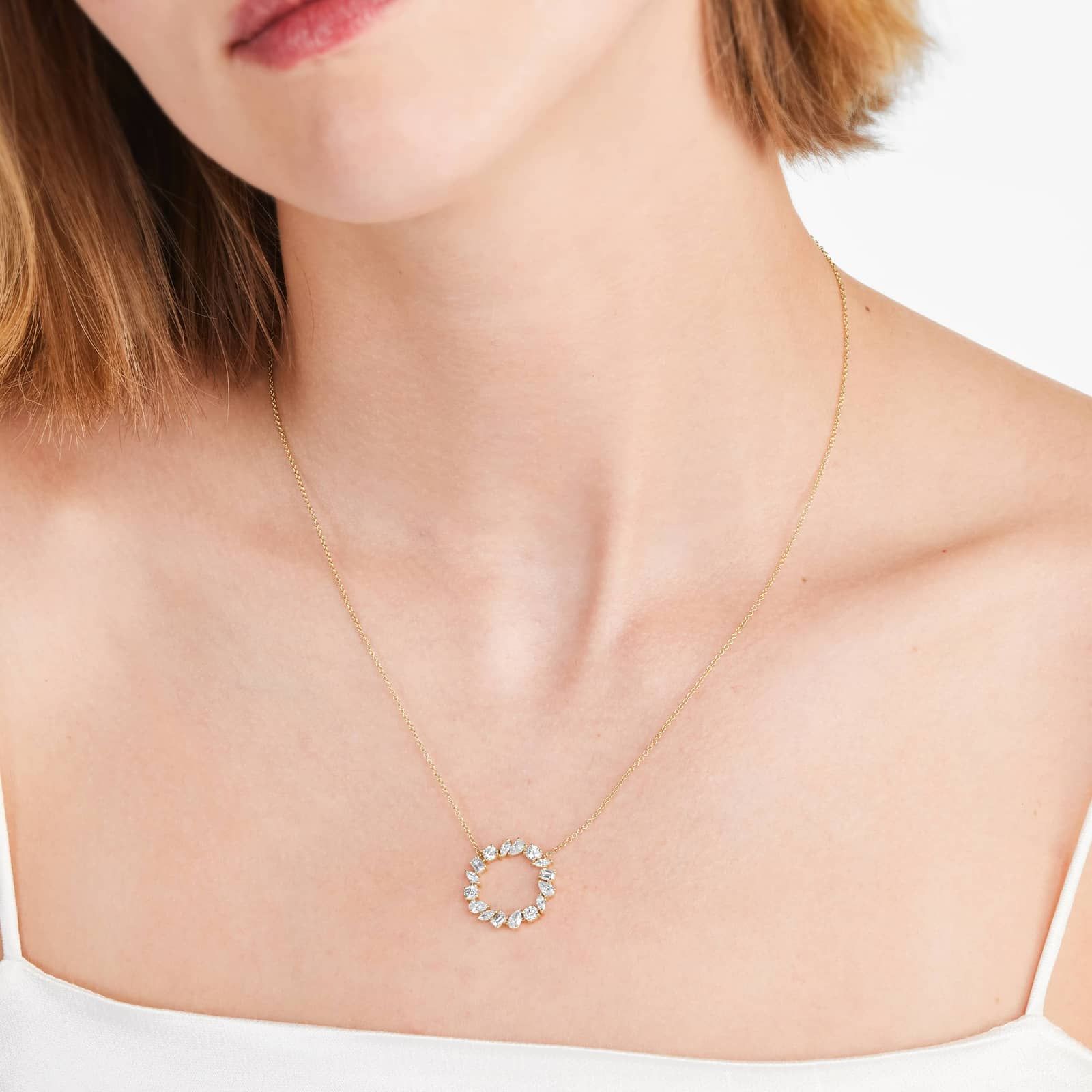 Mixed Diamond Circle Necklace In 14K Yellow Gold