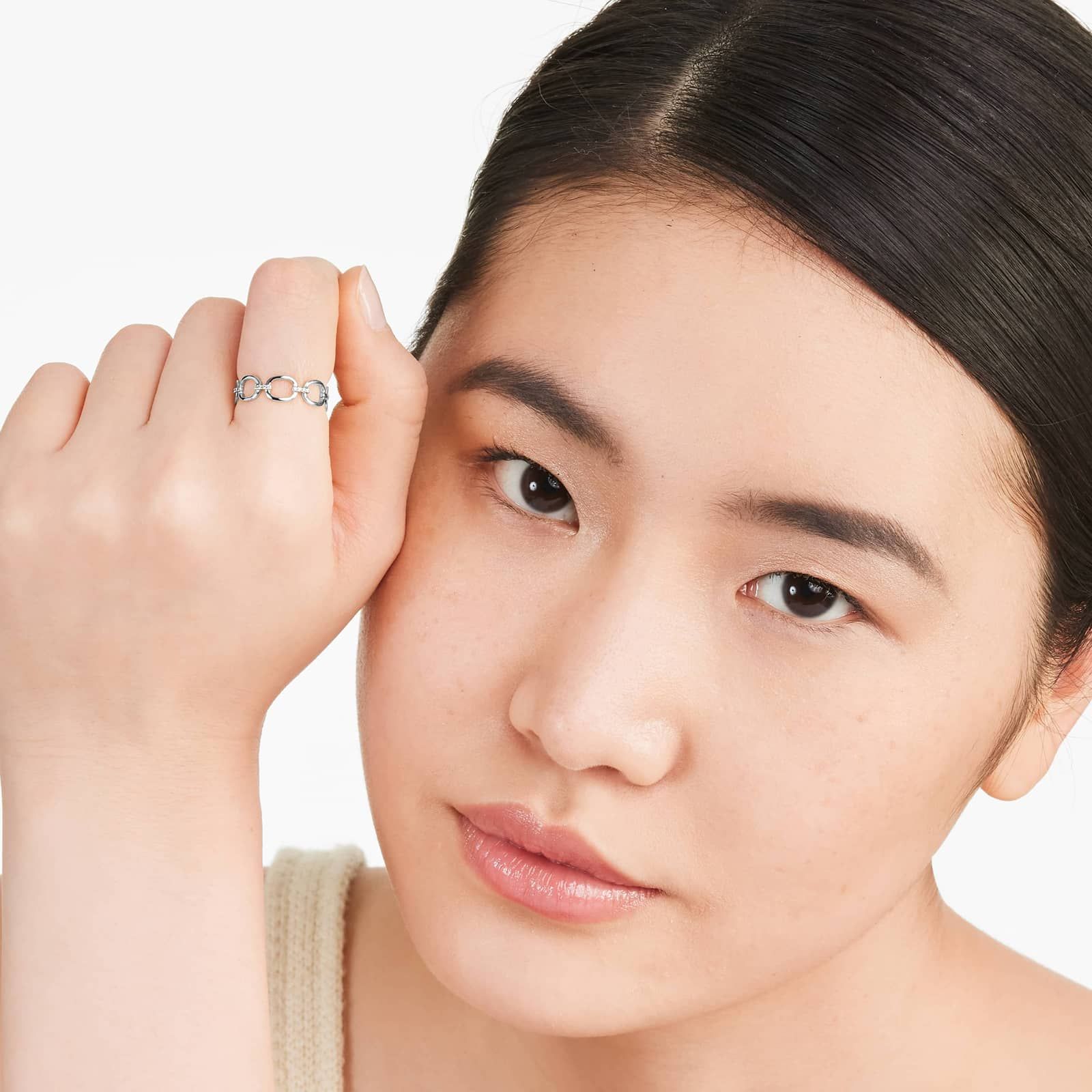 Oval Link Dash Diamond Ring In 14K White Gold