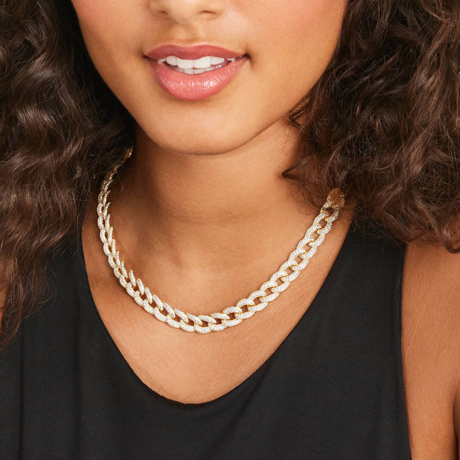 Pavé Diamond Curb Chain Necklace In 14K Yellow Gold