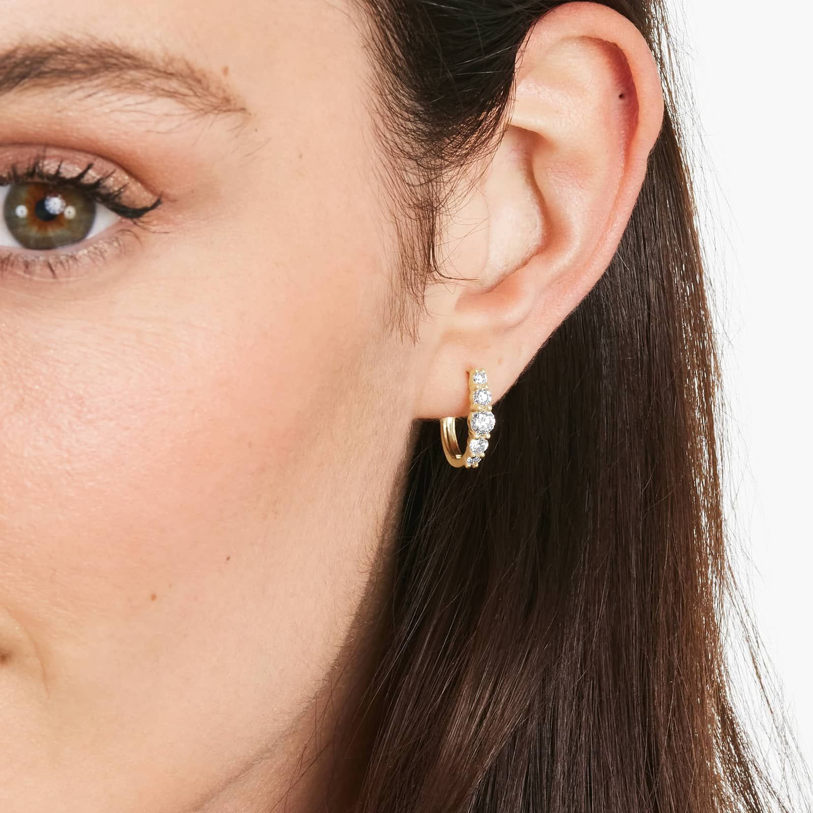Graduating Hoop Earrings With Lab-Grown Diamonds In 14K Yellow Gold
