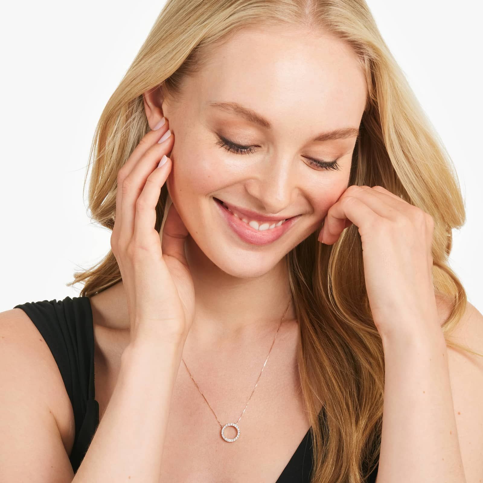 Lab-Grown Diamond Open Circle Pendant Necklace In 14K Rose Gold