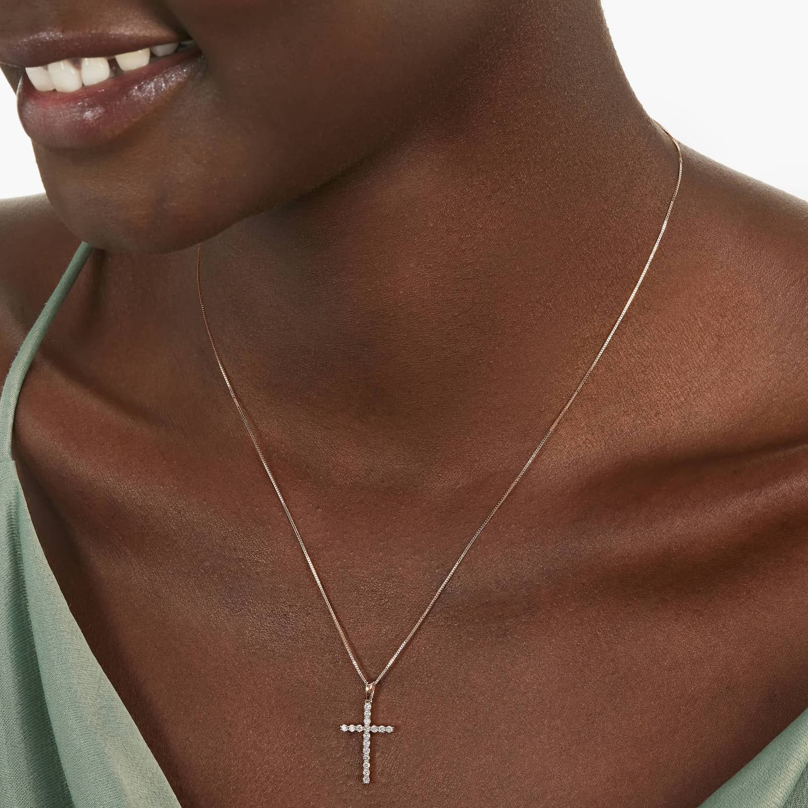Lab-Grown Diamond Cross Pendant In 14K Rose Gold