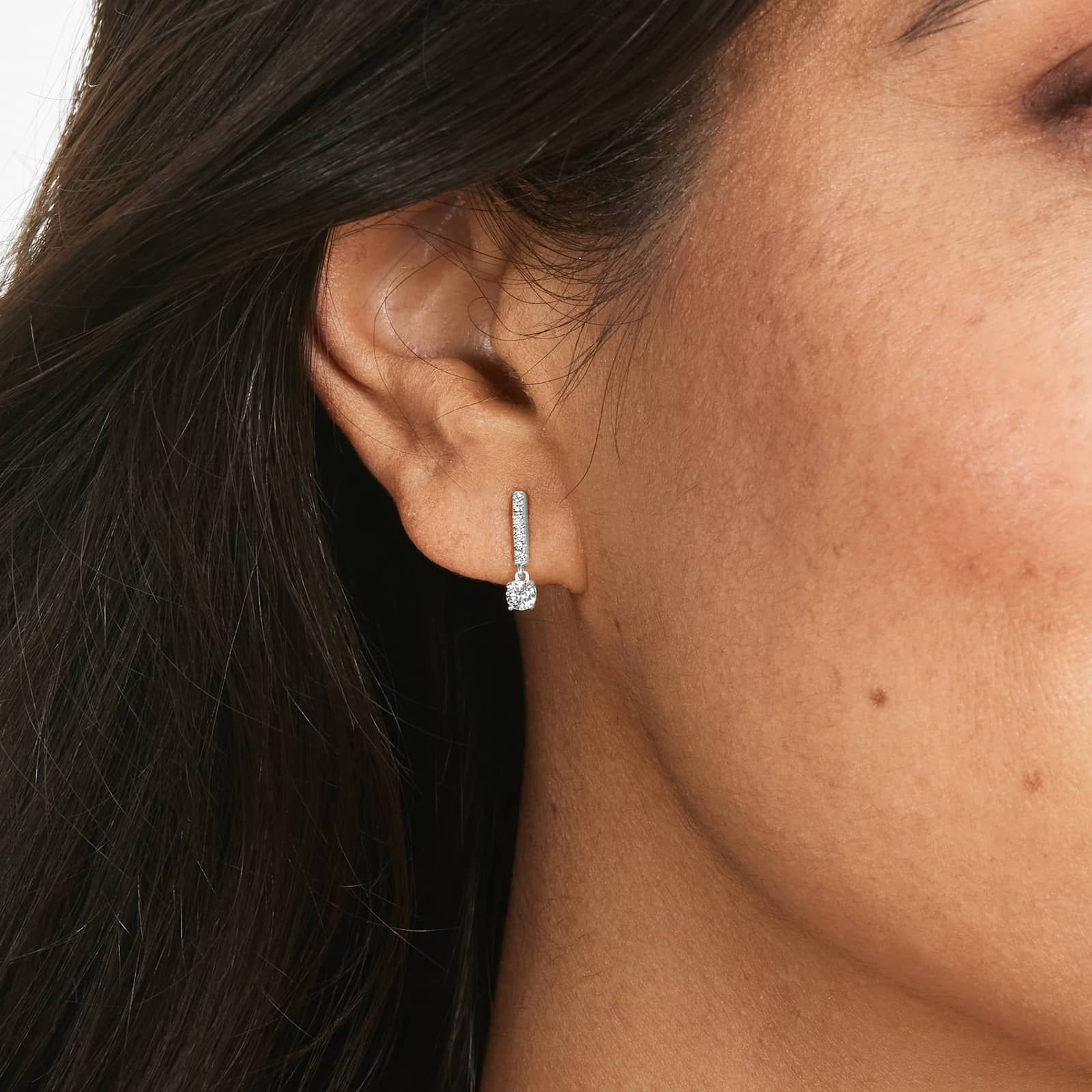 Drop Earrings With Round Diamonds In 14K White Gold