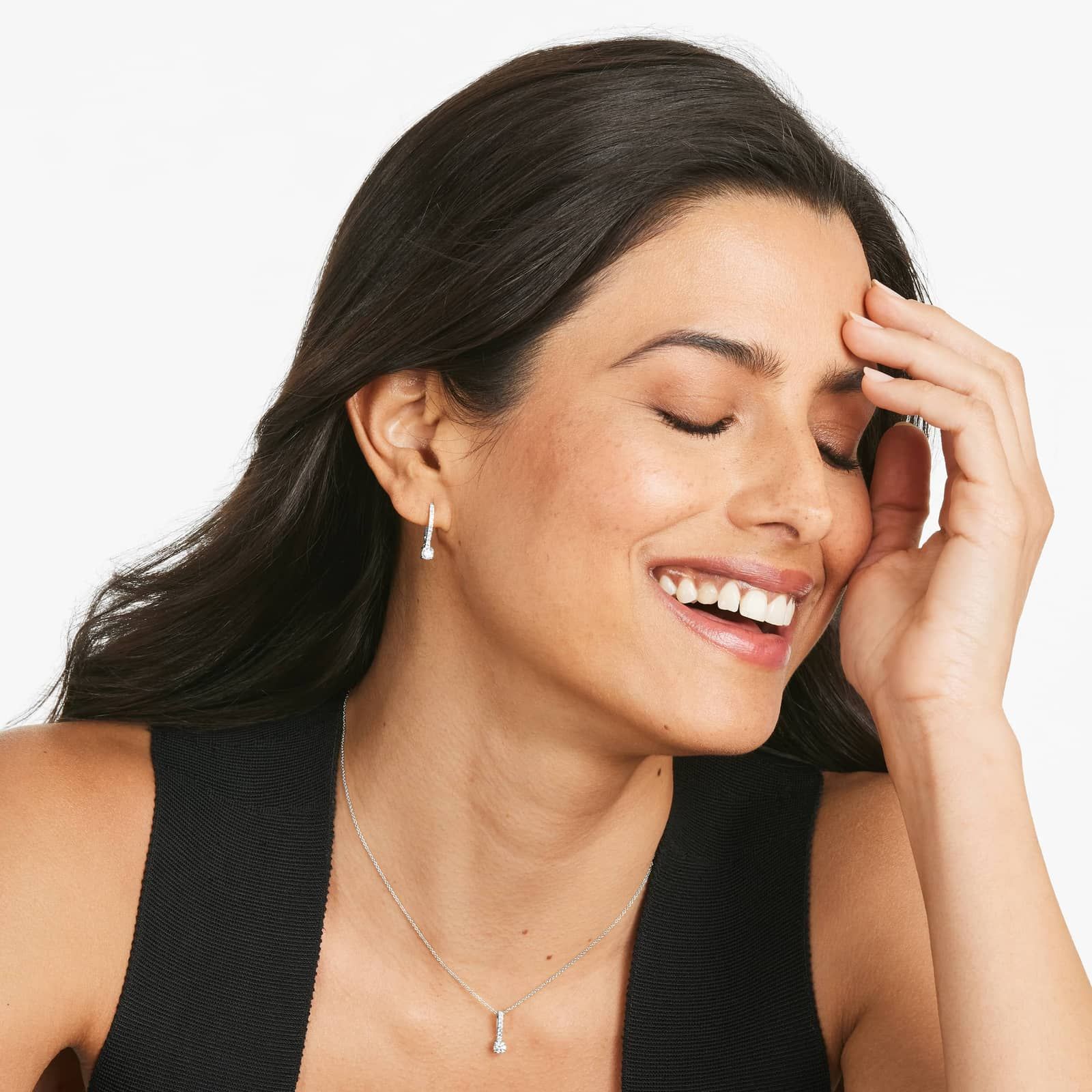 Diamond Pendant Necklace With Round Diamonds In 14K White Gold