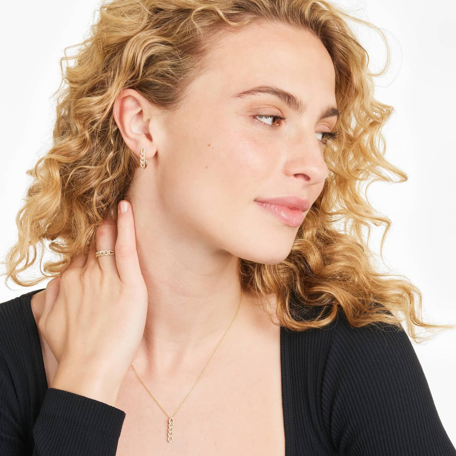 Marquise Link Diamond Ring In 14K Yellow Gold