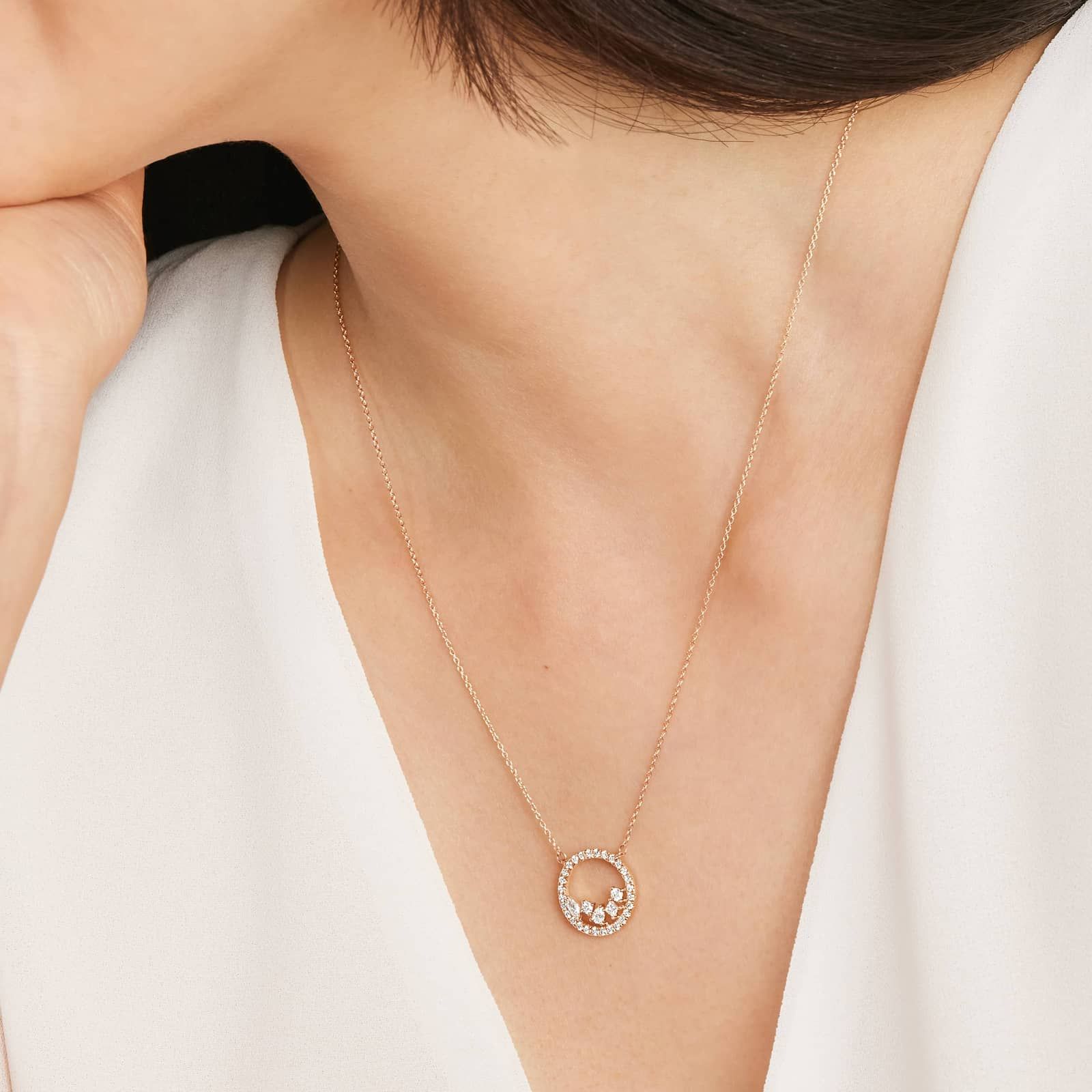 Scatter Diamond Necklace In 14K Rose Gold