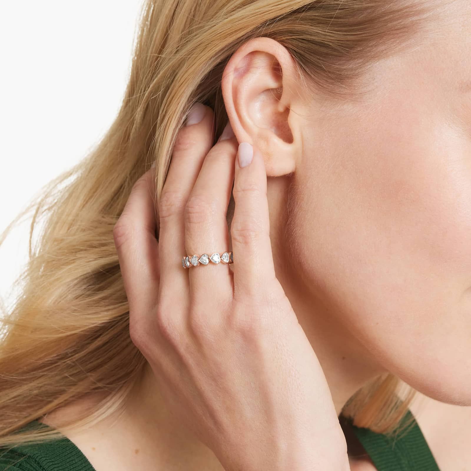 Heart Shaped Bezel Diamond Eternity Ring In 14K Rose Gold