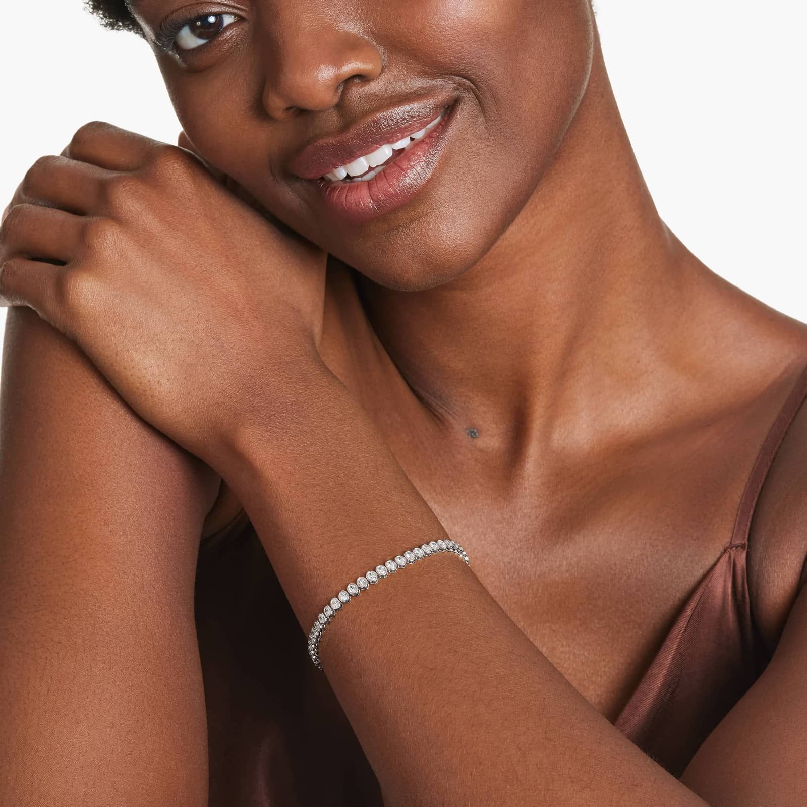 Bezel Tennis Bracelet With Oval Cut Diamonds In 14K White Gold