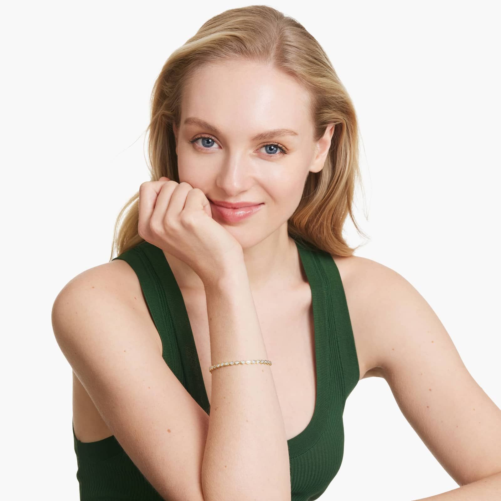 Bezel Tennis Bracelet With Pear Cut Lab-Grown Diamonds In 14K Yellow Gold